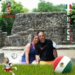 Meet your Posher, Elvia